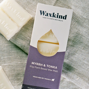 Myrrh and Tonka wax melts by Waxkind