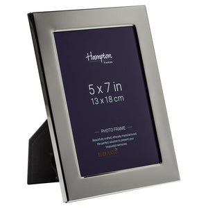 Woburn 5x7" Silver plated frame by Hampton